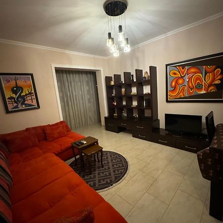 Toptani Center Apartment Tirana Esterno foto